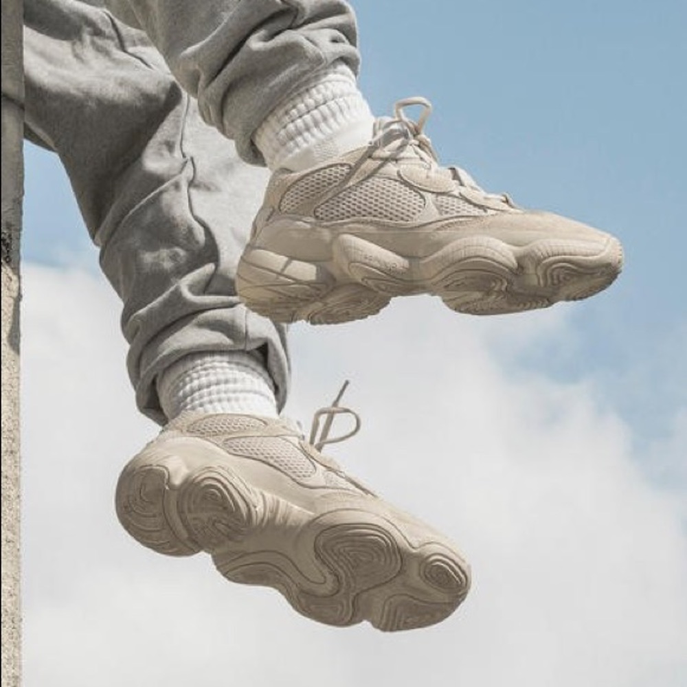 Yeezy 500 in Blush